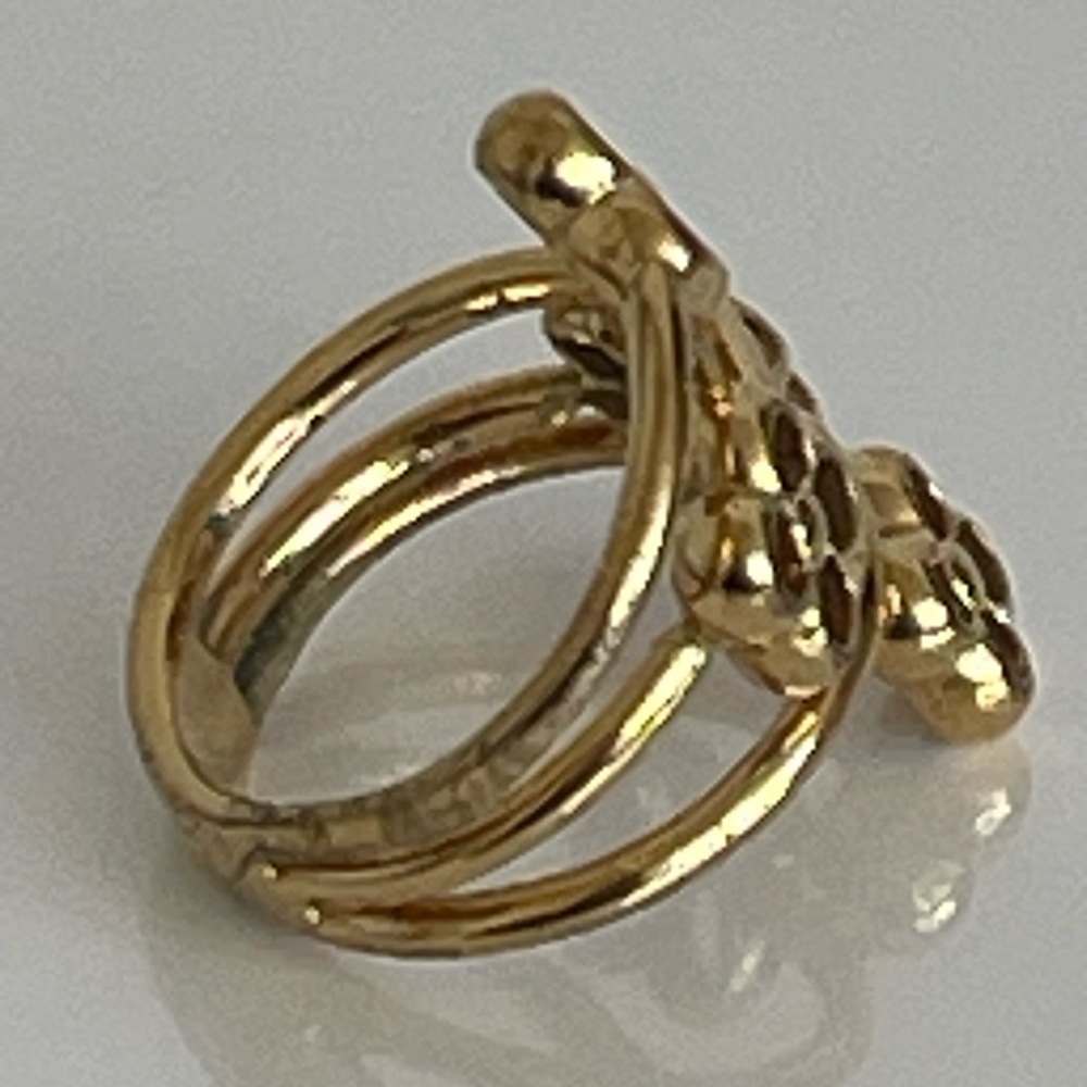 LOUIS VUITTON Flower Full Ring - Picture 4 of 8